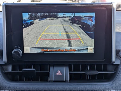 2025 Toyota RAV4 XLE w/ Convenience & Cold Weather Pkg