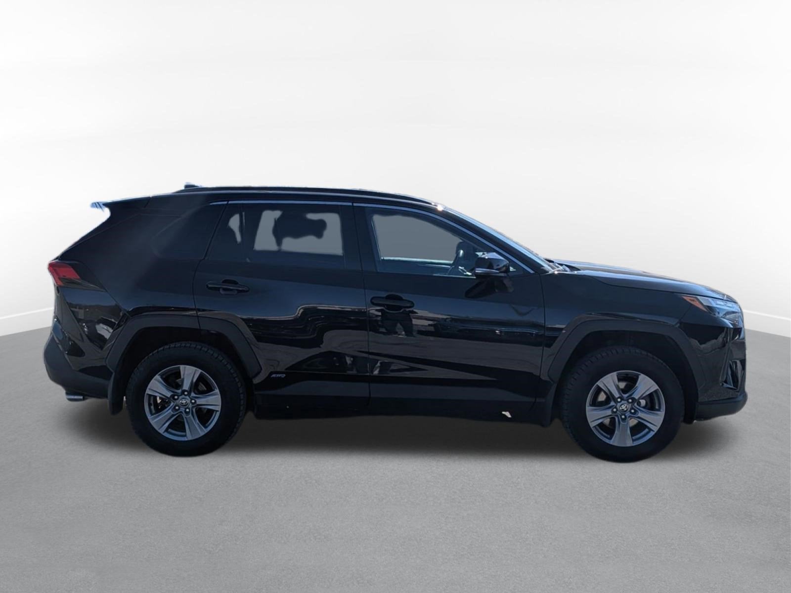 2024 Toyota RAV4 Hybrid XLE w/ Convenience & Cold Weather Pkg