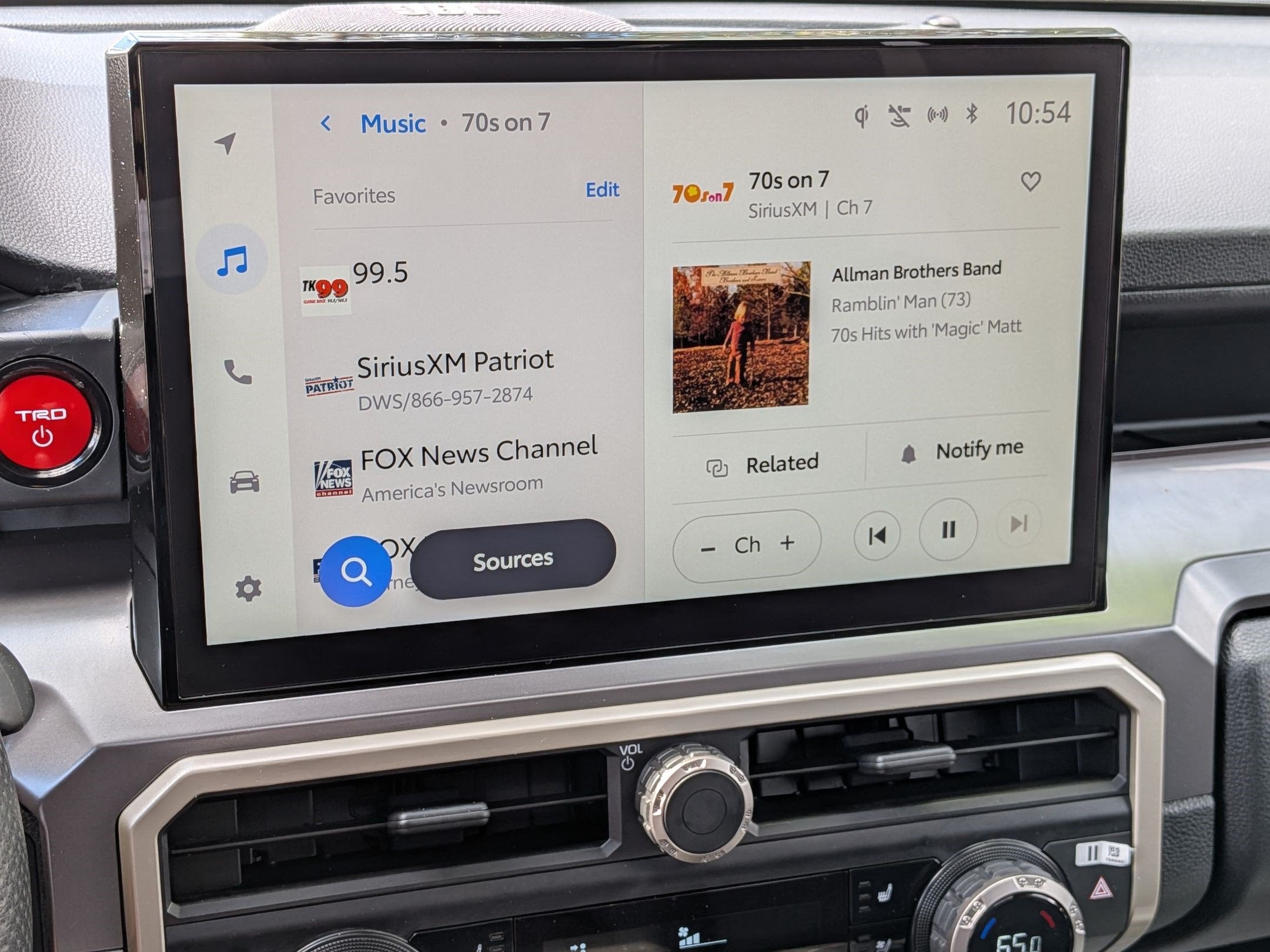 2025 Toyota Tacoma Hybrid TRD Off Road