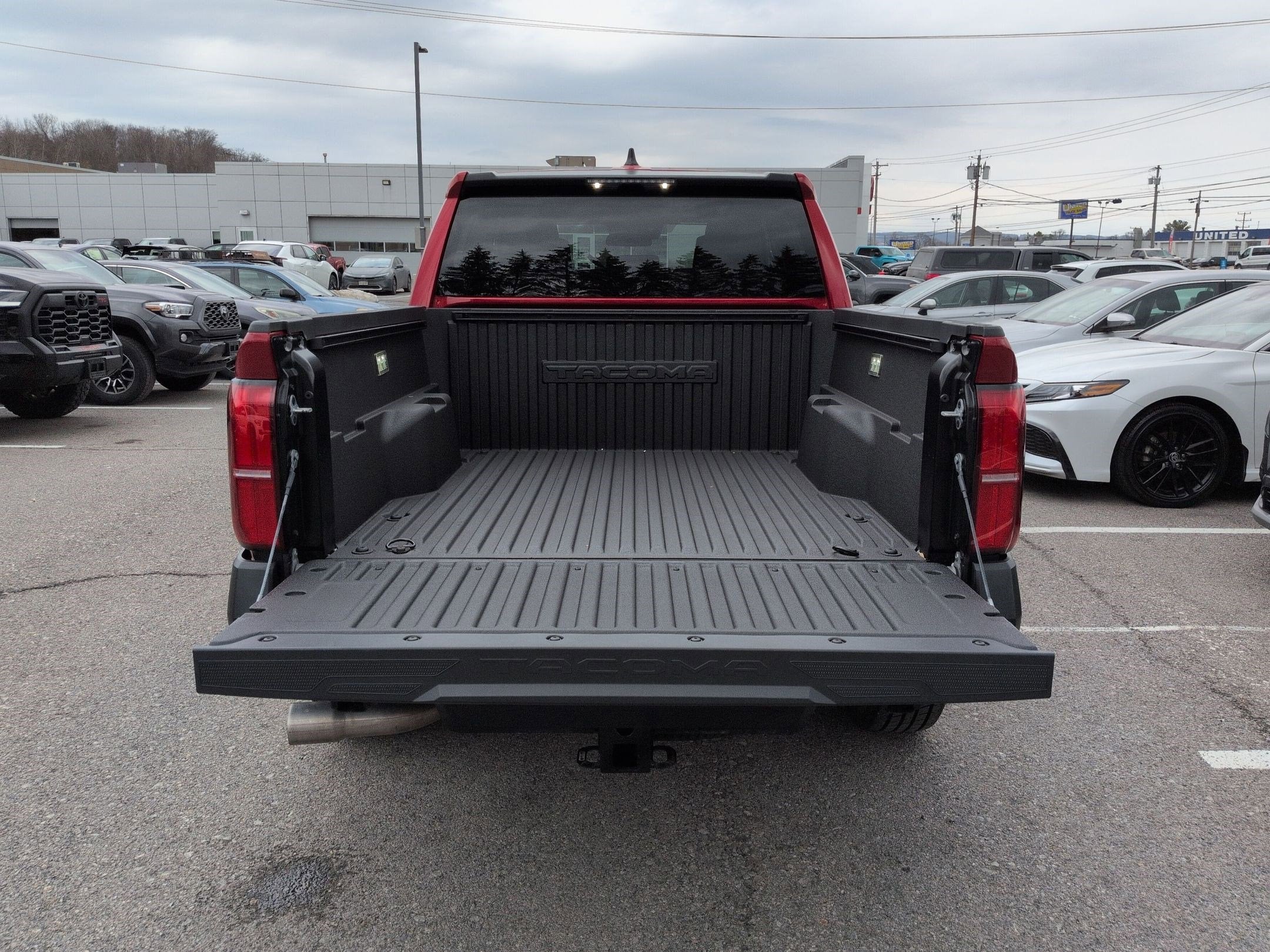 2025 Toyota Tacoma SR