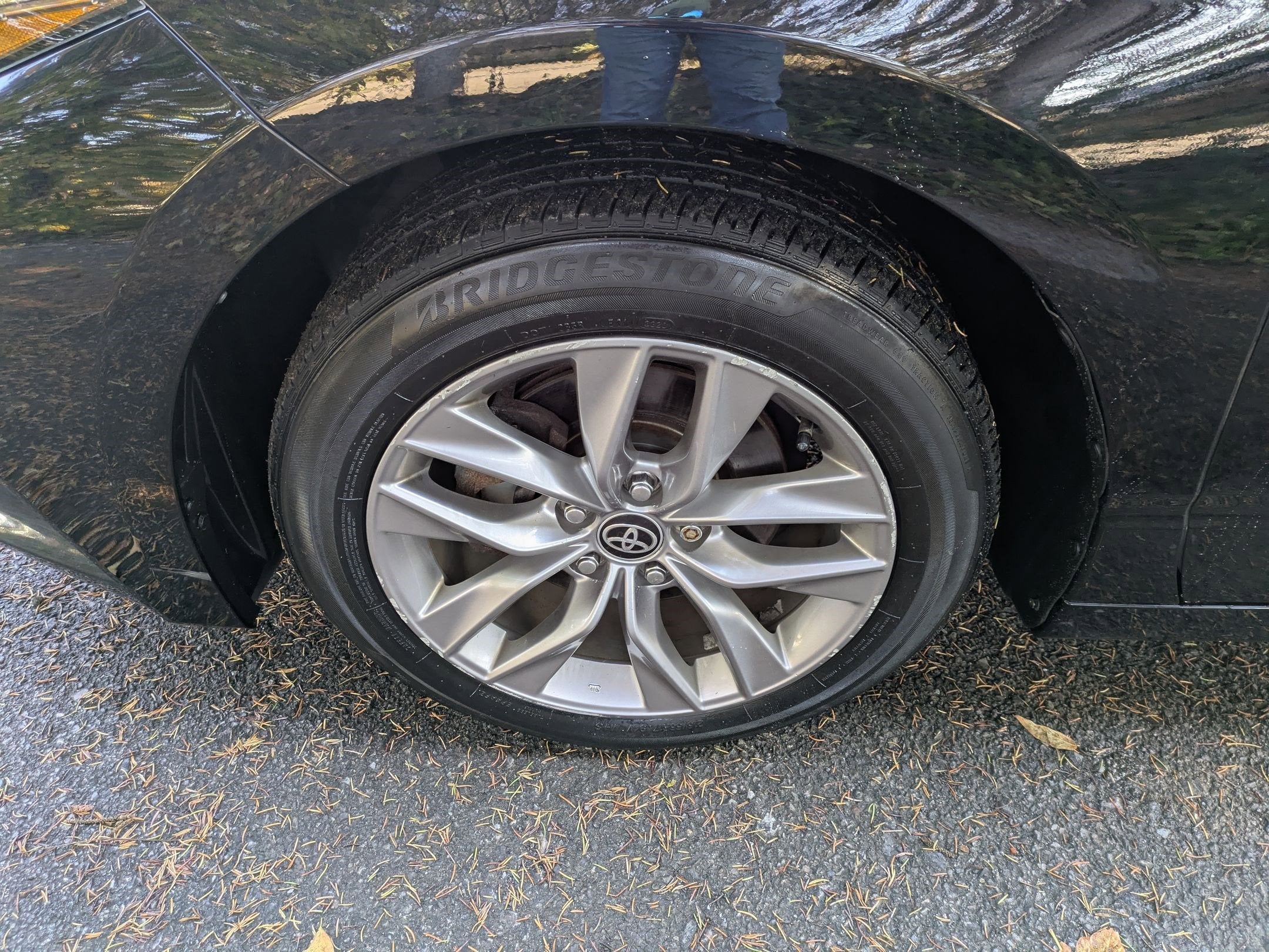 2021 Toyota Avalon Hybrid XLE Plus