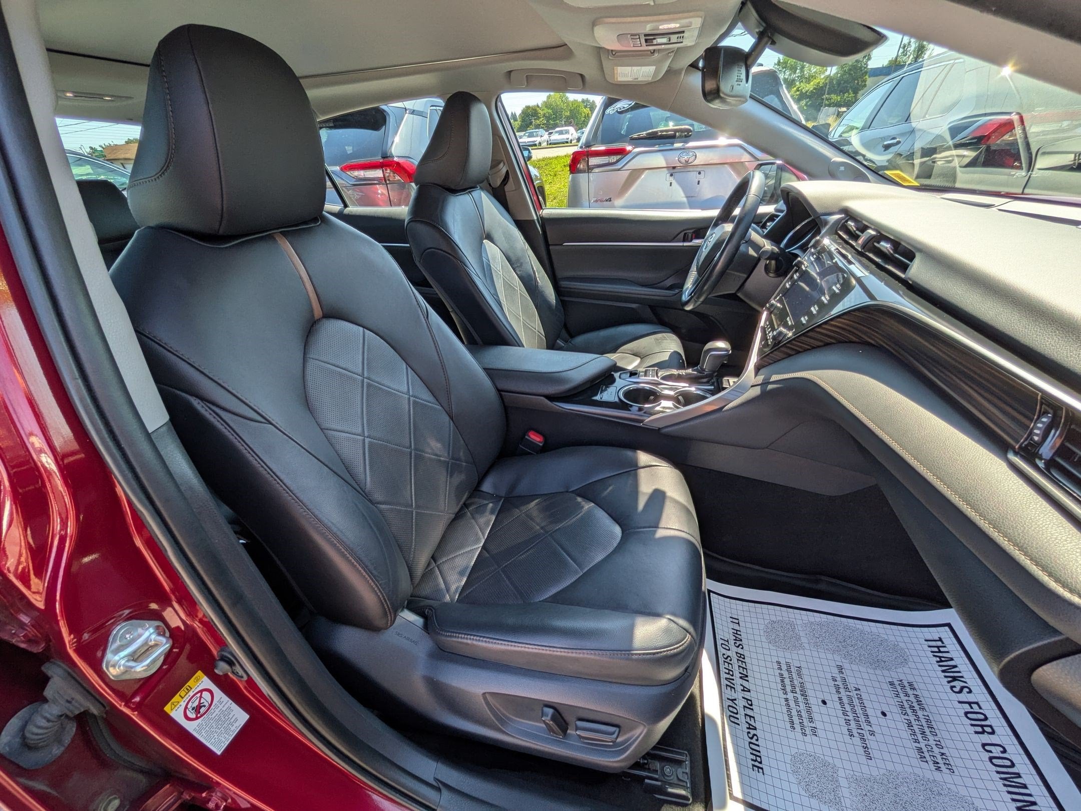 2019 Toyota Camry XLE w/ Driver Assist & Nav Pkg