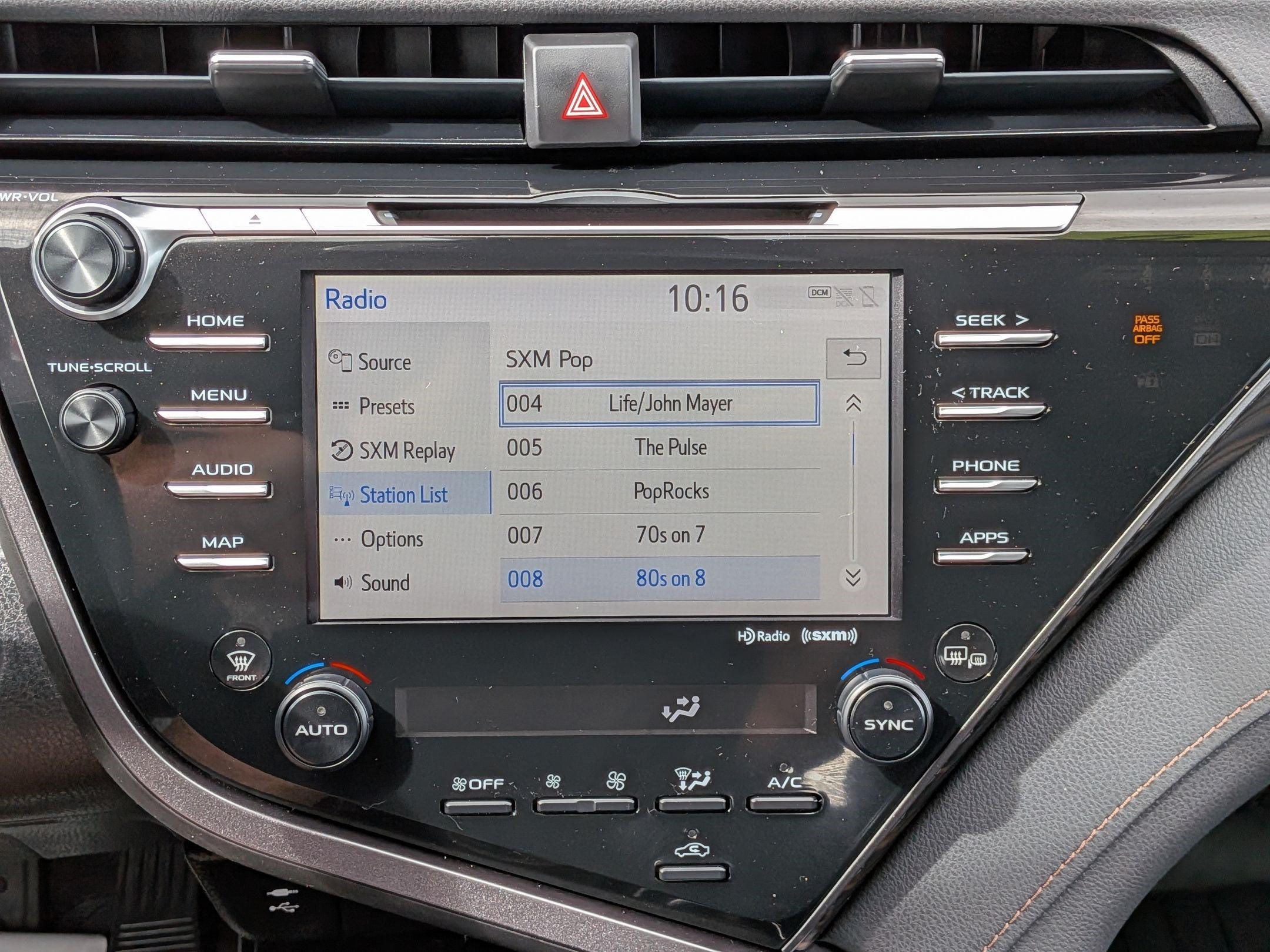 2019 Toyota Camry XLE