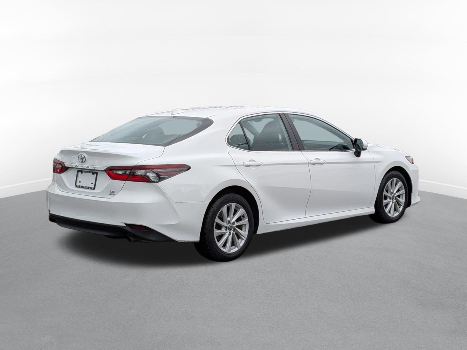 2022 Toyota Camry LE AWD