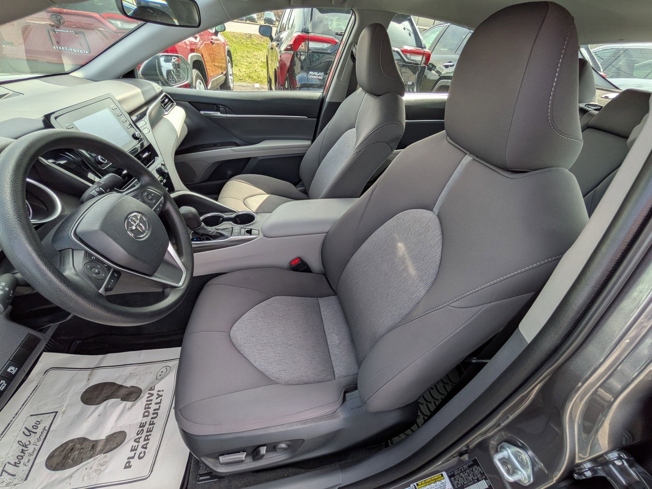 2022 Toyota Camry LE AWD