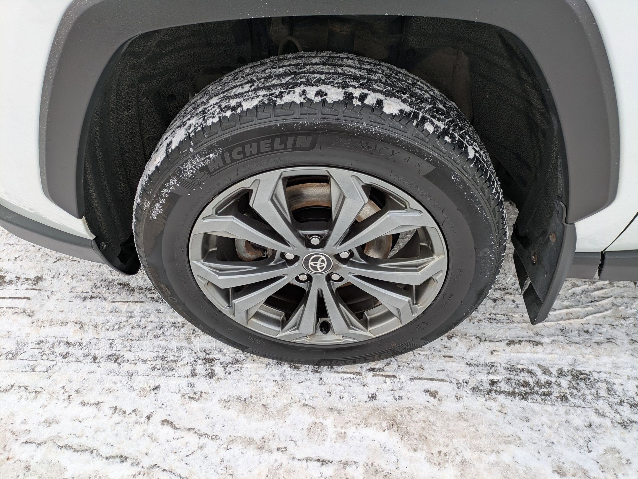 2023 Toyota RAV4 Hybrid XLE Premium w/ Cold Weather Pkg