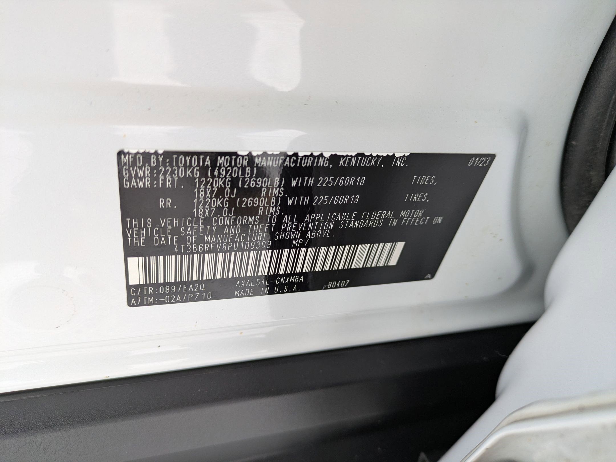 2023 Toyota RAV4 Hybrid XLE Premium w/ Cold Weather Pkg