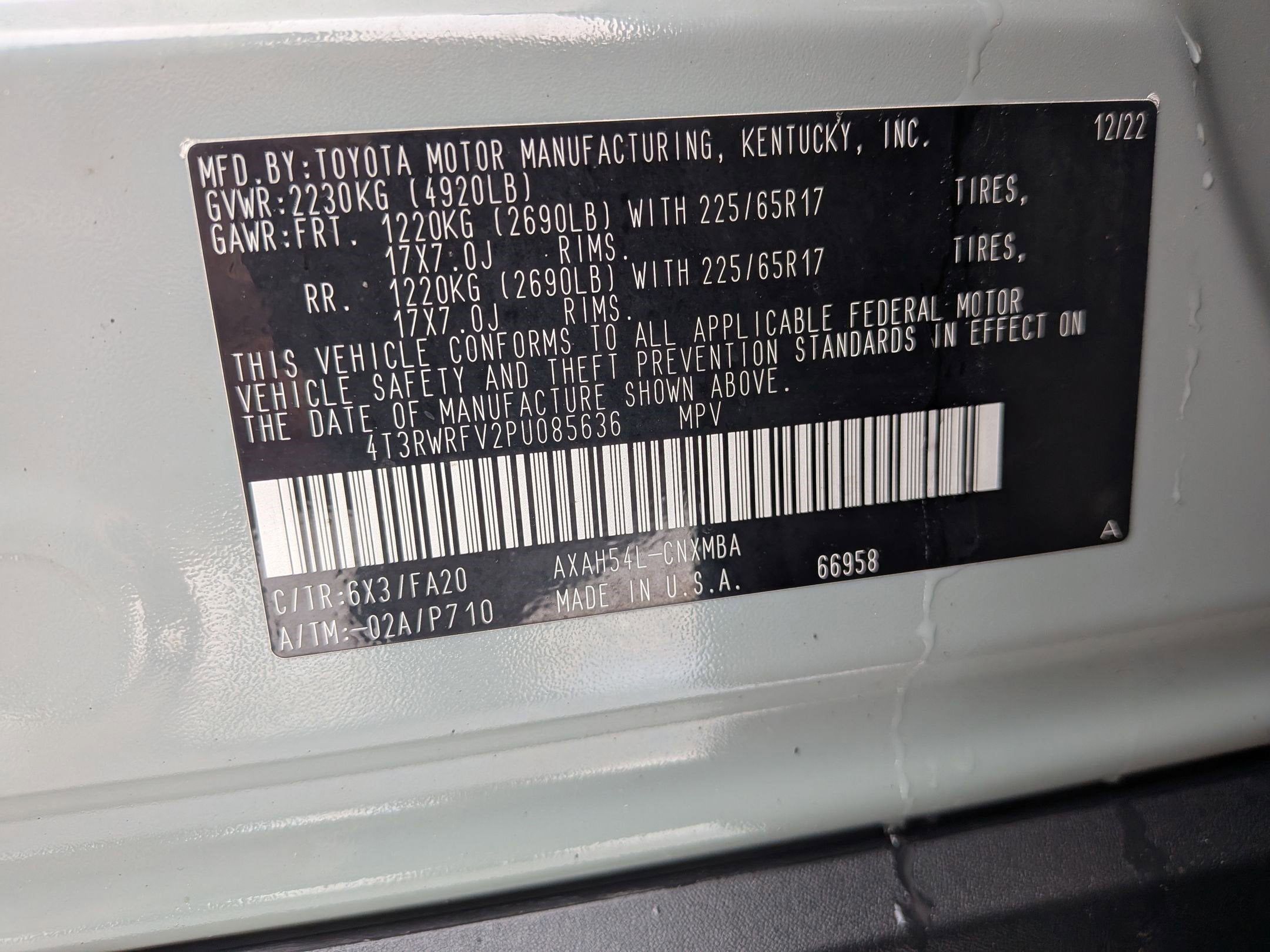 2023 Toyota RAV4 Hybrid XLE w/ Convenience & Cold Weather Pkg