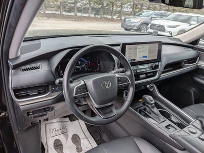 2024 Toyota Grand Highlander XLE