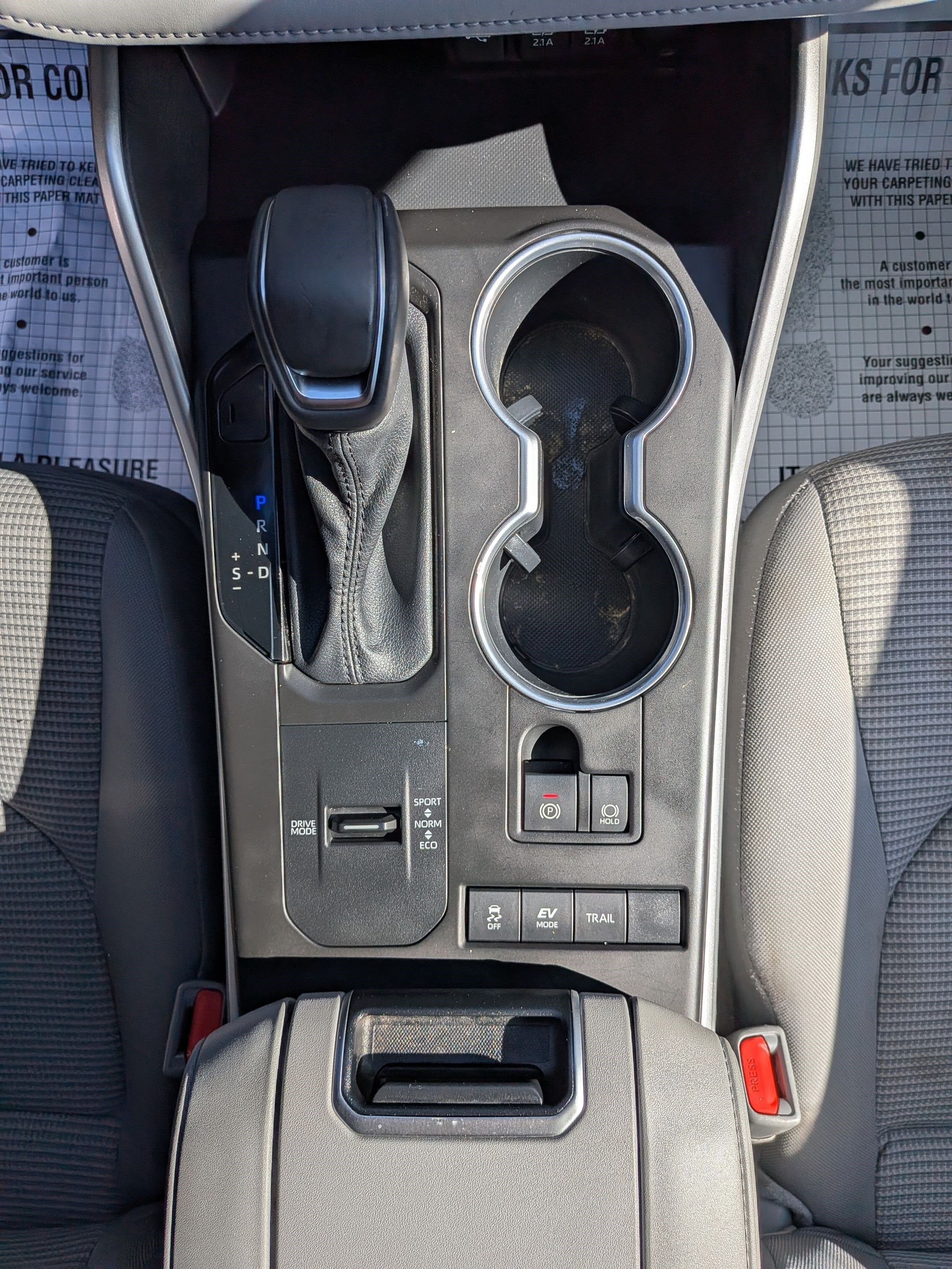 2020 Toyota Highlander Hybrid LE