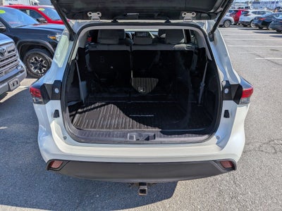 2020 Toyota Highlander Hybrid LE