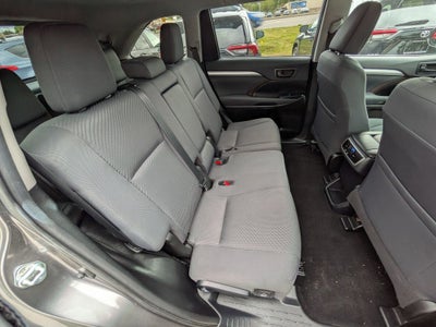 2019 Toyota Highlander LE