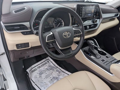 2022 Toyota Highlander XLE