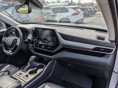 2022 Toyota Highlander XLE