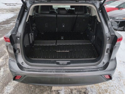 2024 Toyota Highlander Hybrid XLE