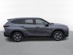 2024 Toyota Highlander Hybrid XLE