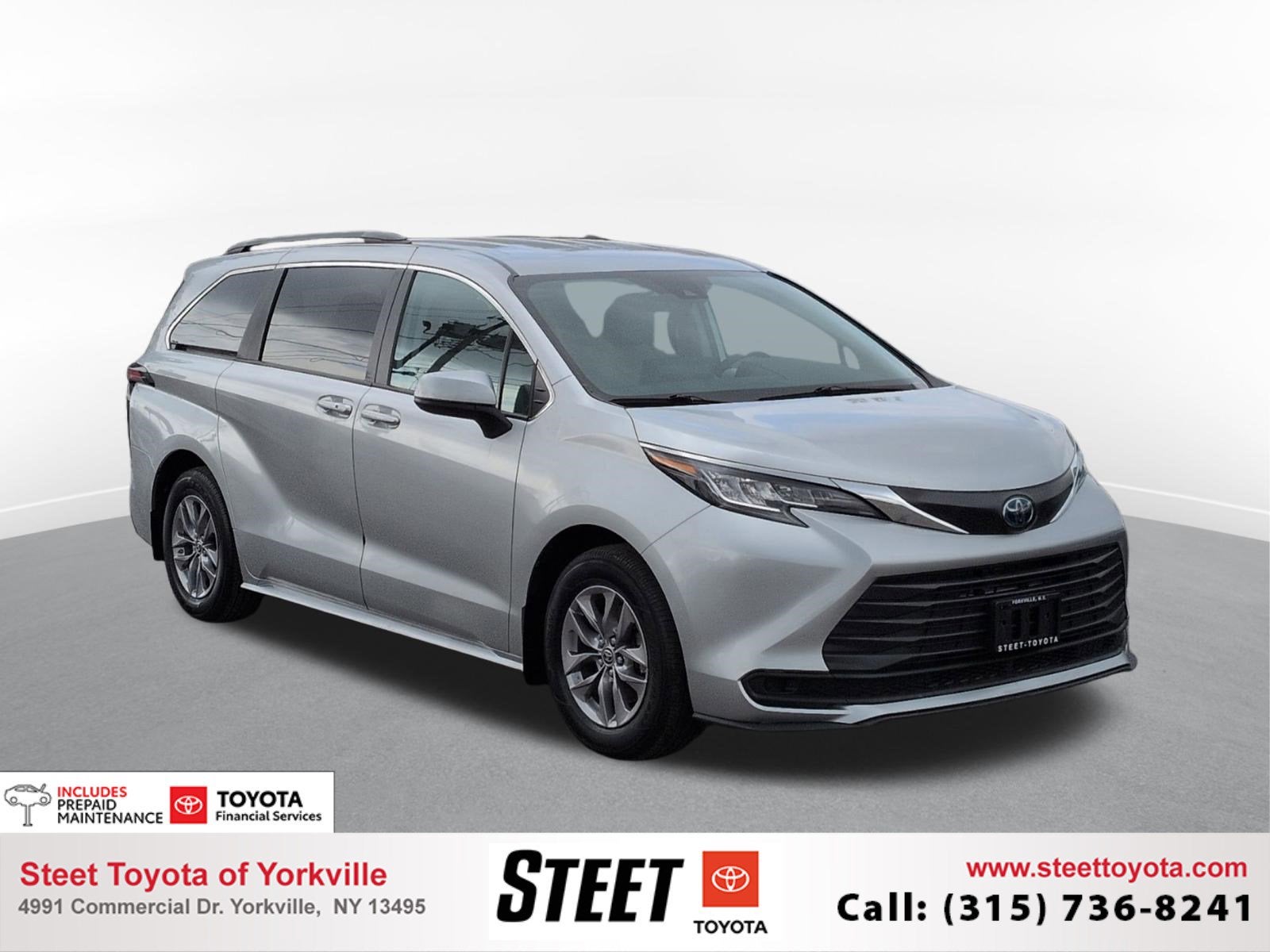 2023 Toyota Sienna LE 8 Passenger