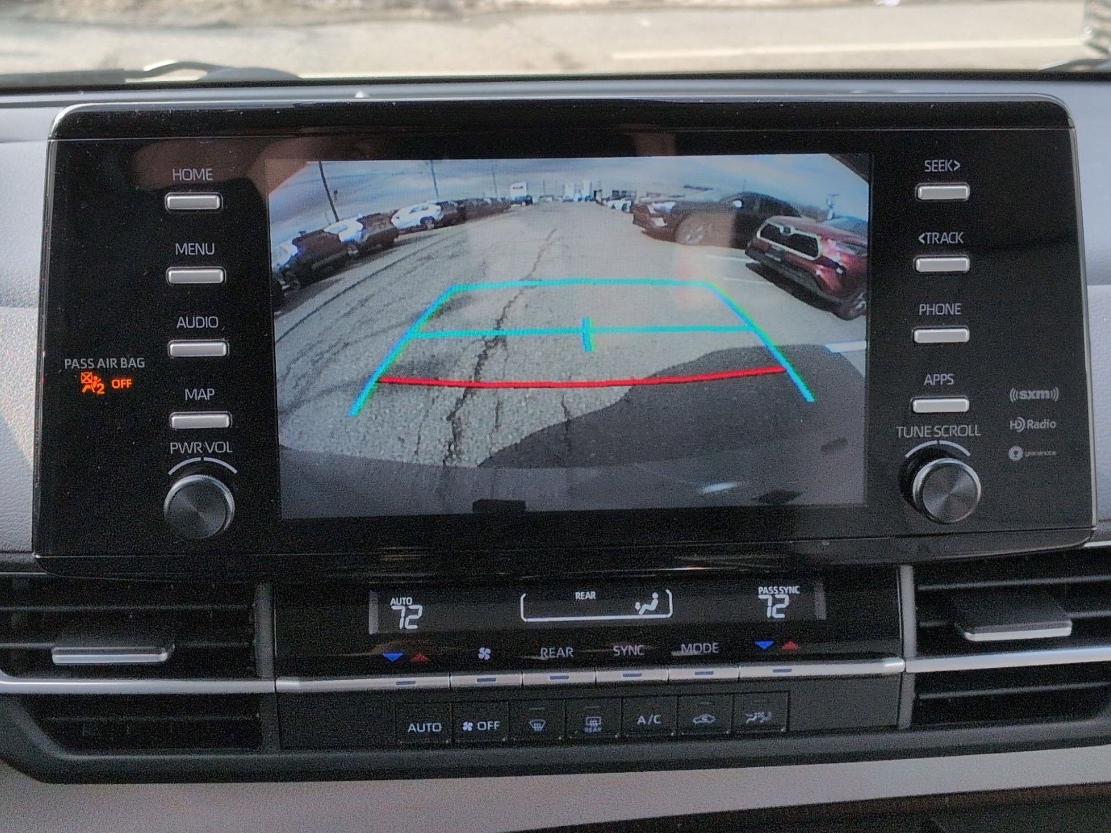 2023 Toyota Sienna LE 8 Passenger