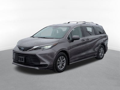 2023 Toyota Sienna LE AWD 8 Passenger
