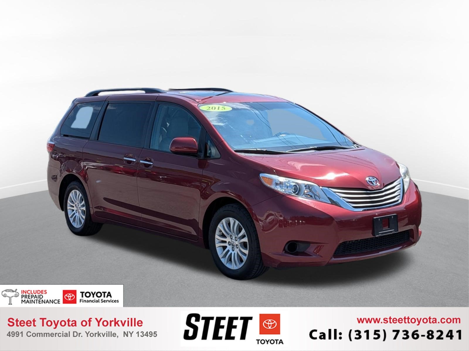 2015 Toyota Sienna XLE 8 Passenger