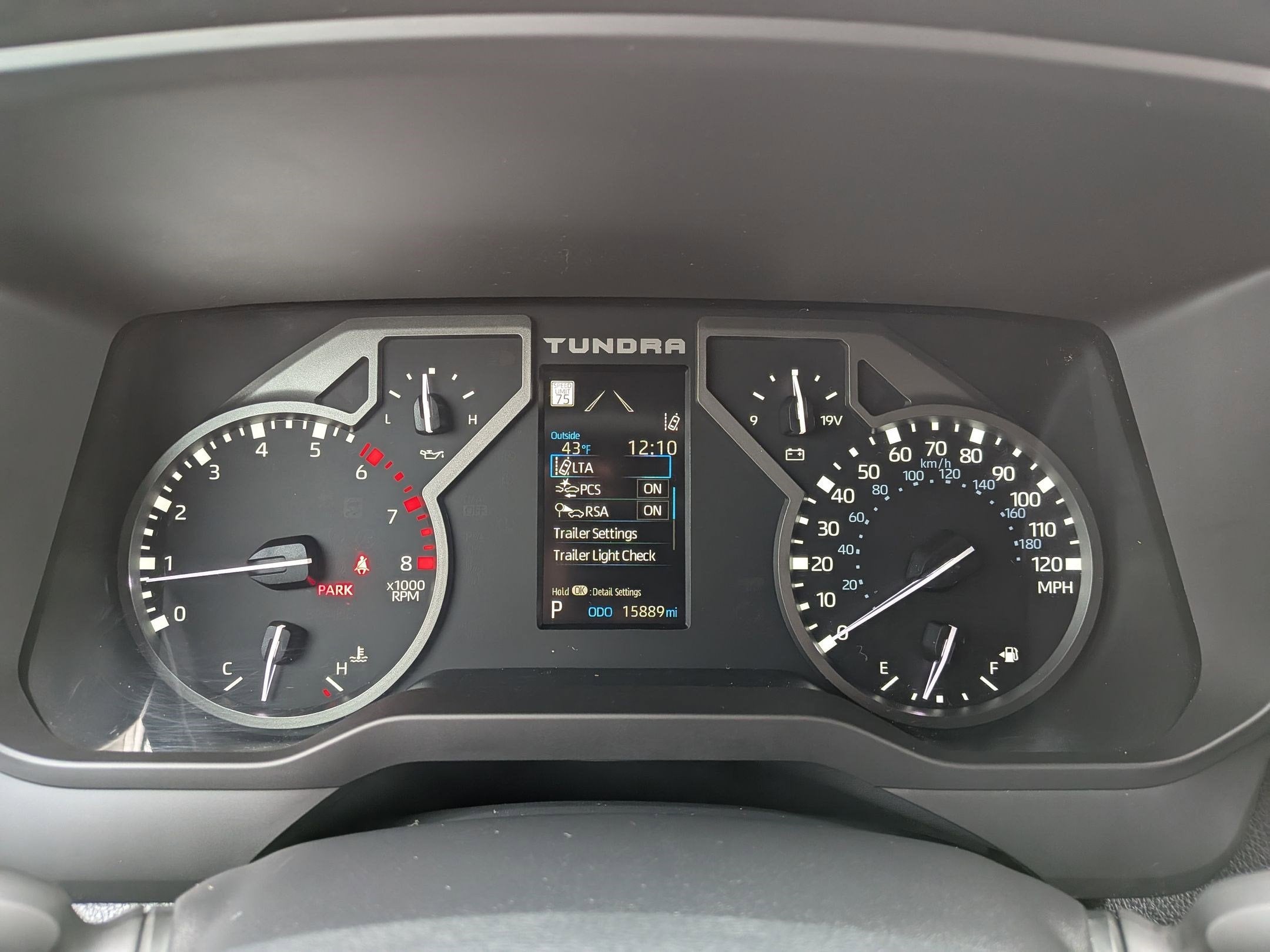 2024 Toyota Tundra SR5 w/ Off Road