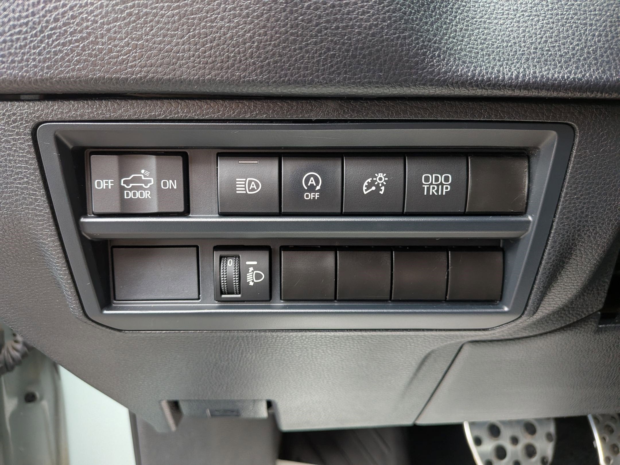 2024 Toyota Tundra SR5 w/ Off Road