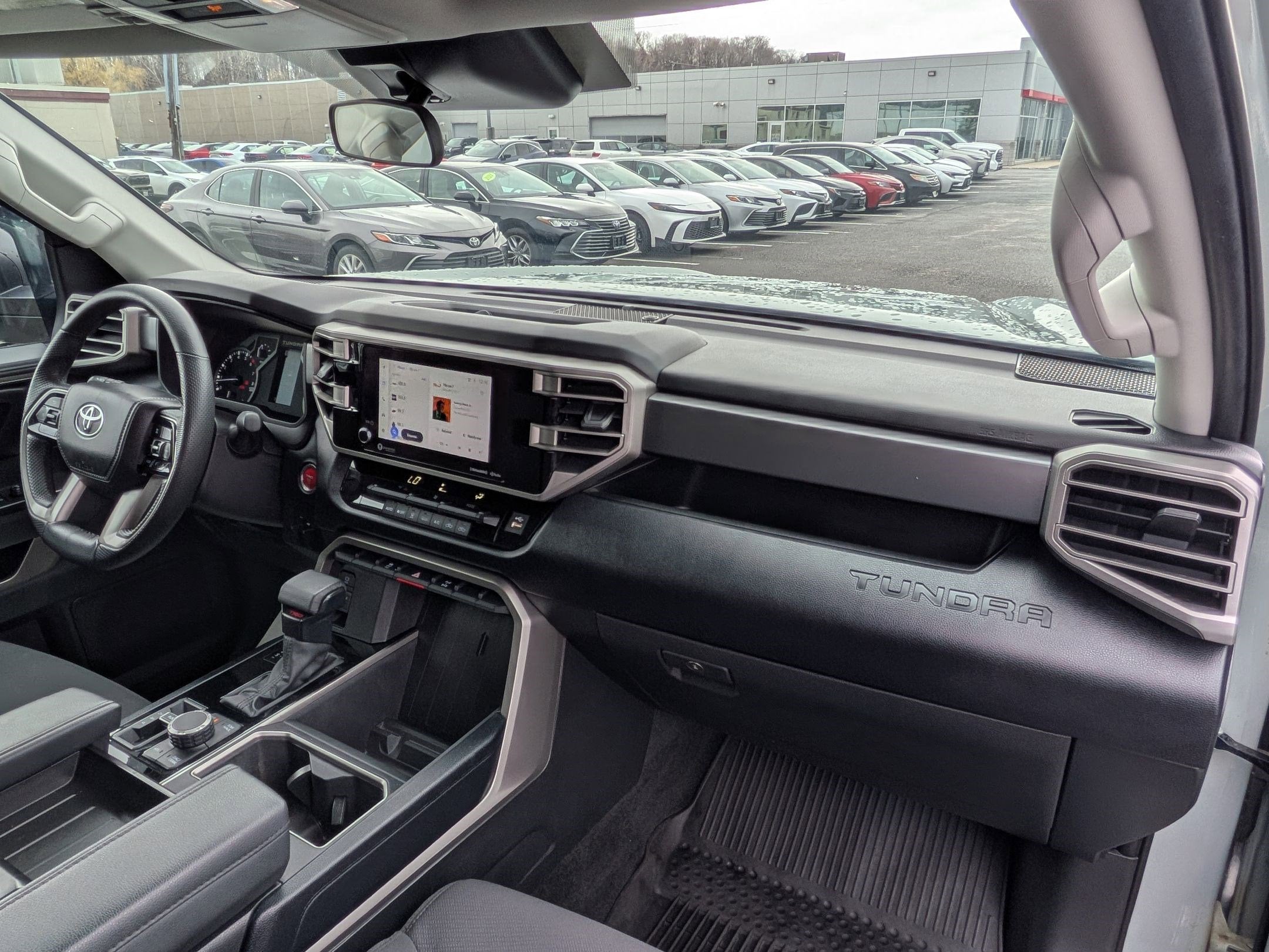 2024 Toyota Tundra SR5 w/ Off Road