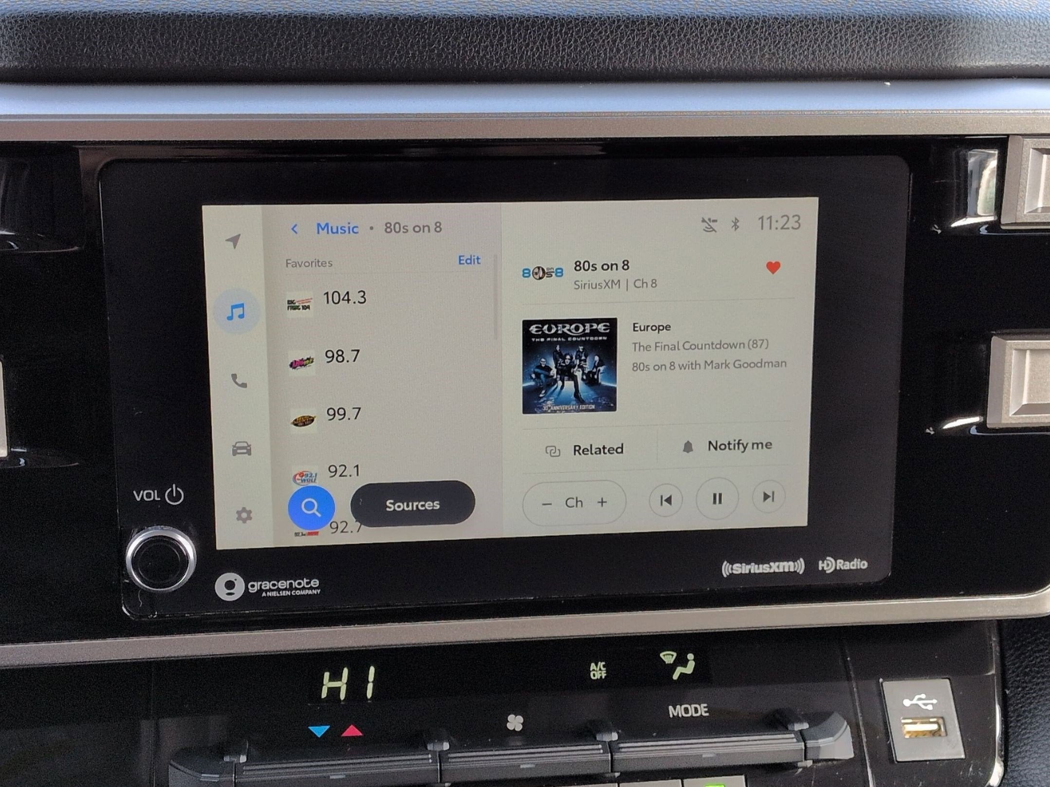 2022 Toyota Tundra SR5 w/ TRD Off Road & Convenience Pkg