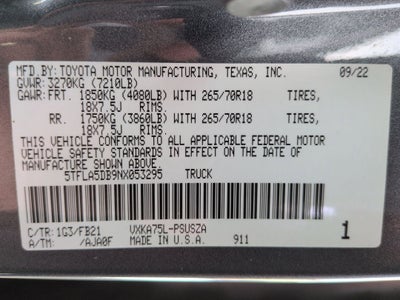 2022 Toyota Tundra SR5 w/ TRD Off Road & Convenience Pkg