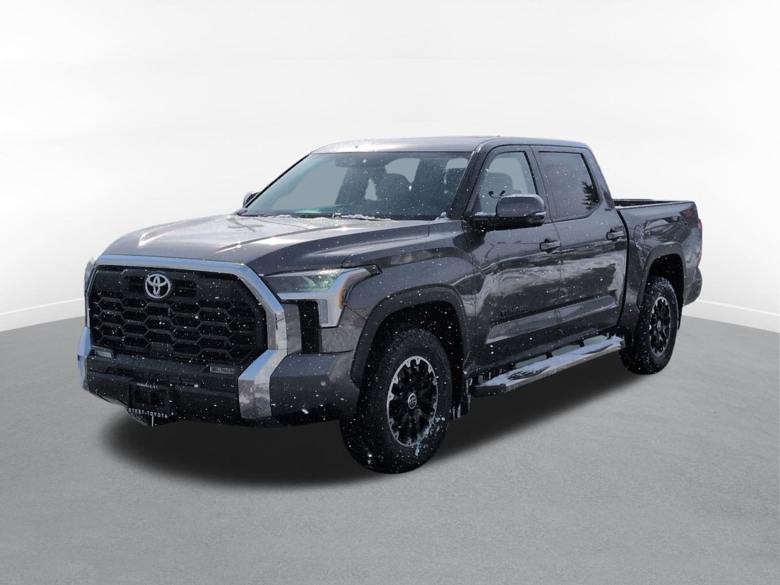 2022 Toyota Tundra SR5 w/ TRD Off Road & Convenience Pkg