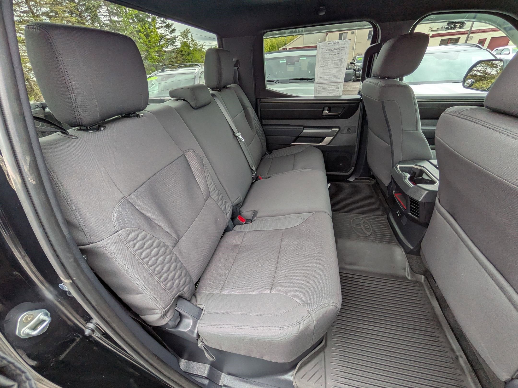 2025 Toyota Tundra SR5 w/ Off Road Pkg