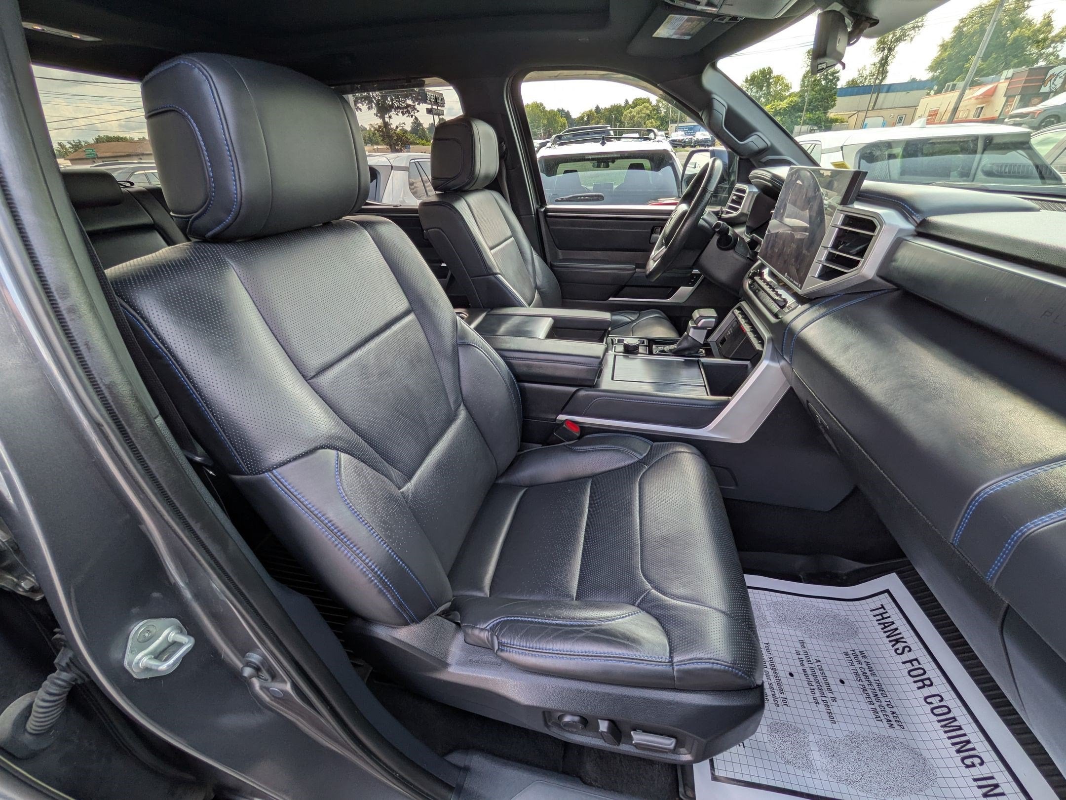 2024 Toyota Tundra Hybrid Platinum