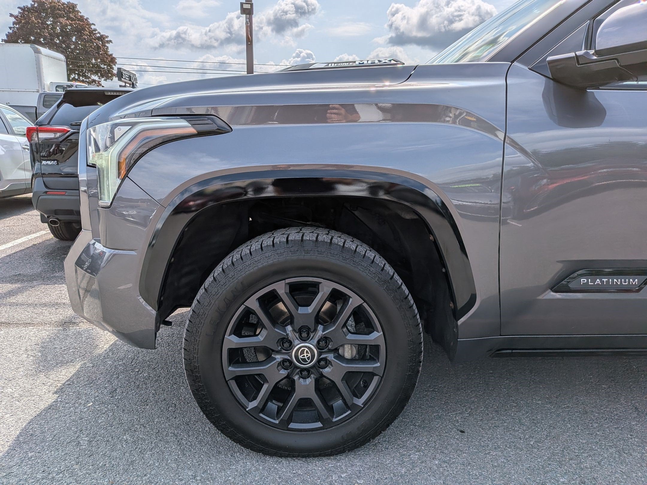 2024 Toyota Tundra Hybrid Platinum