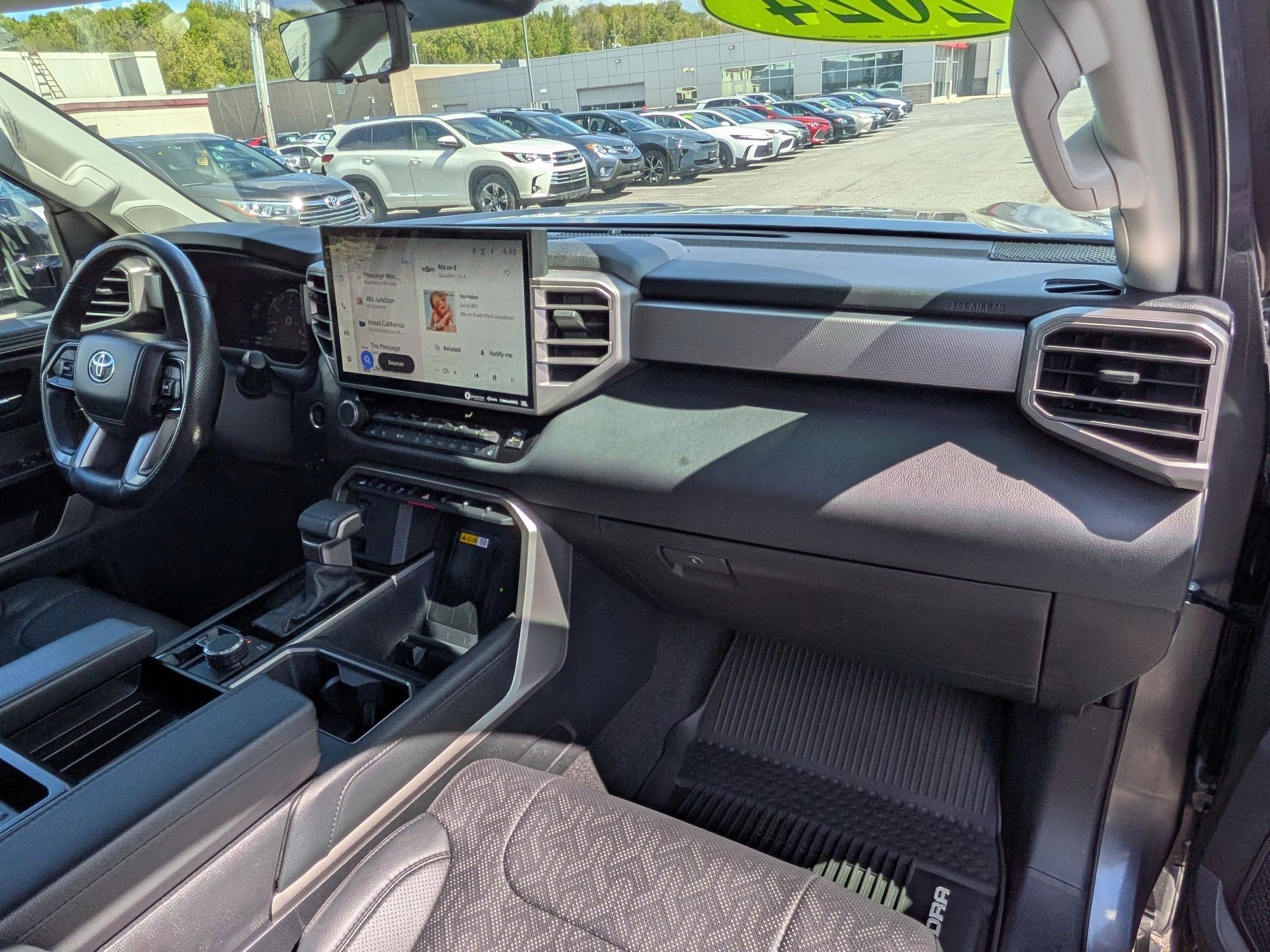 2024 Toyota Tundra Limited w/ Limited Premium & Power Pkg