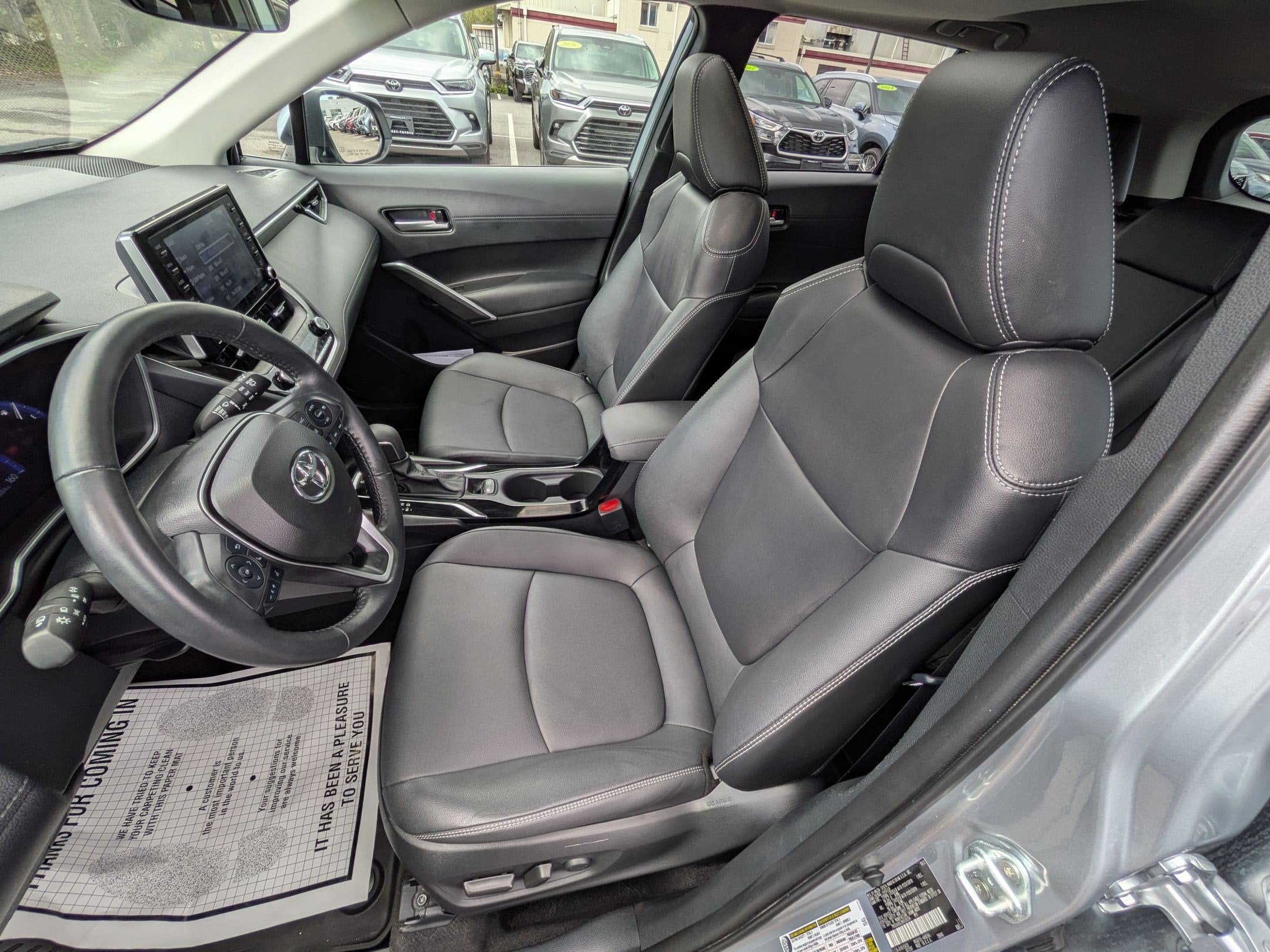 2022 Toyota Corolla Cross XLE