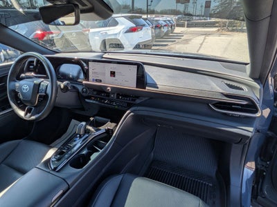 2025 Toyota Crown Signia XLE