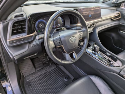 2024 Toyota Crown Platinum