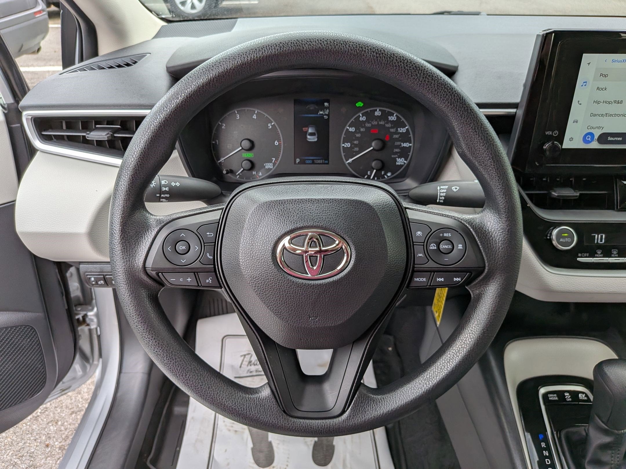 2023 Toyota Corolla Hybrid LE AWD