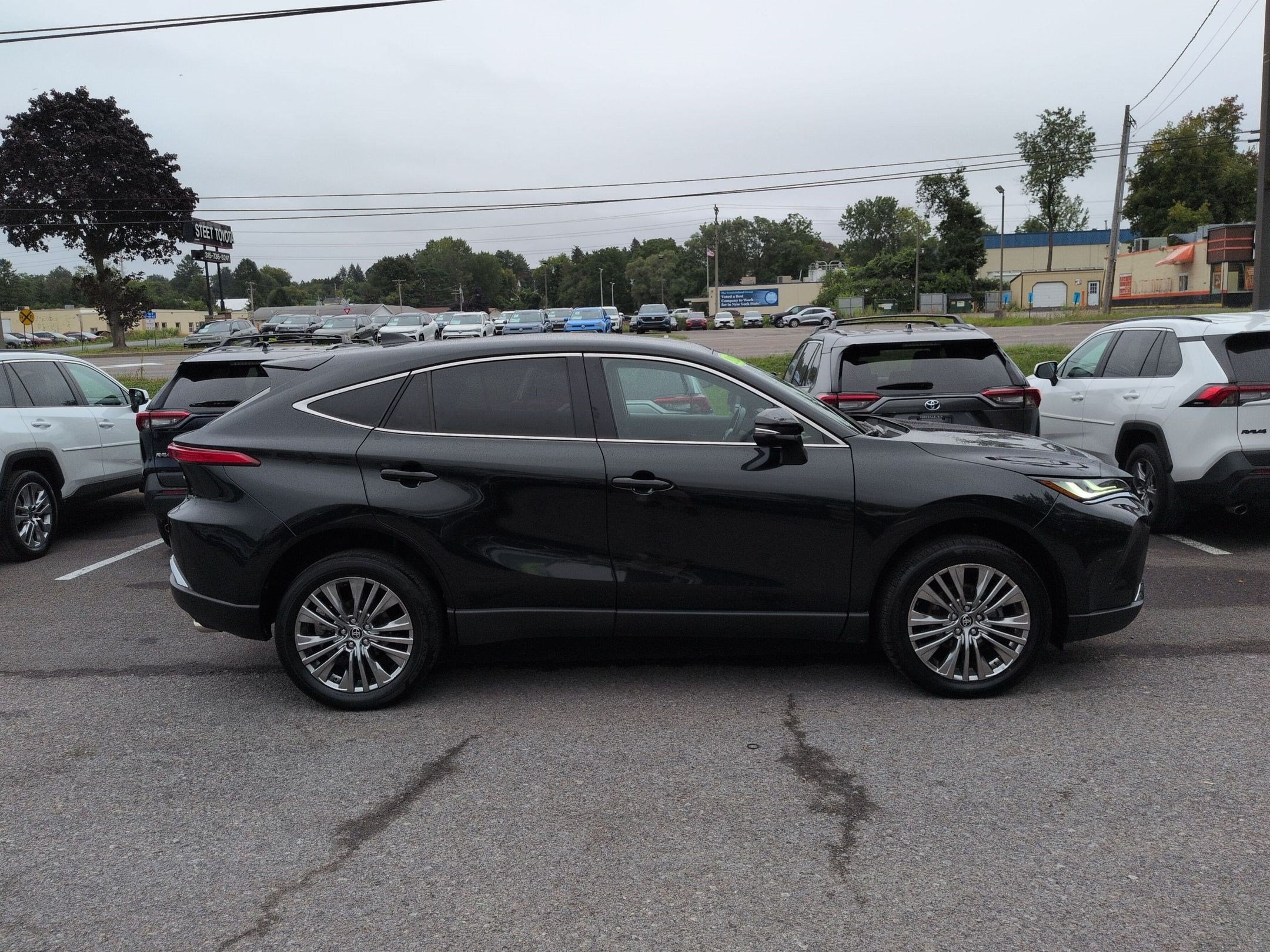 2023 Toyota Venza Limited