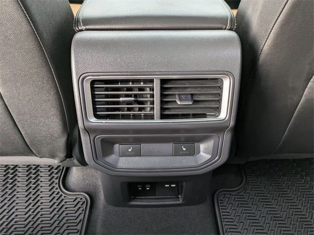 2025 Volkswagen Atlas Cross Sport 2.0T SEL R-Line Black