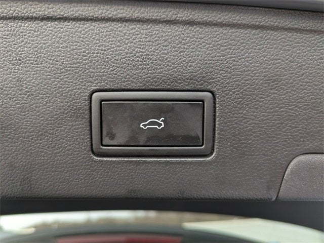 2025 Volkswagen Atlas Cross Sport 2.0T SEL R-Line Black