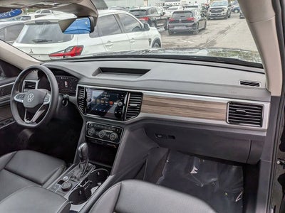 2023 Volkswagen Atlas SEL