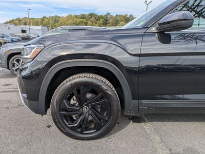 2023 Volkswagen Atlas 2.0T SE w/Technology