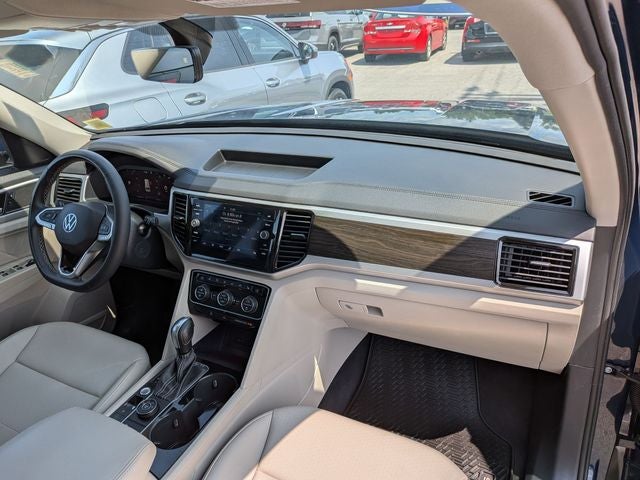2022 Volkswagen Atlas 3.6L V6 SE w/Technology