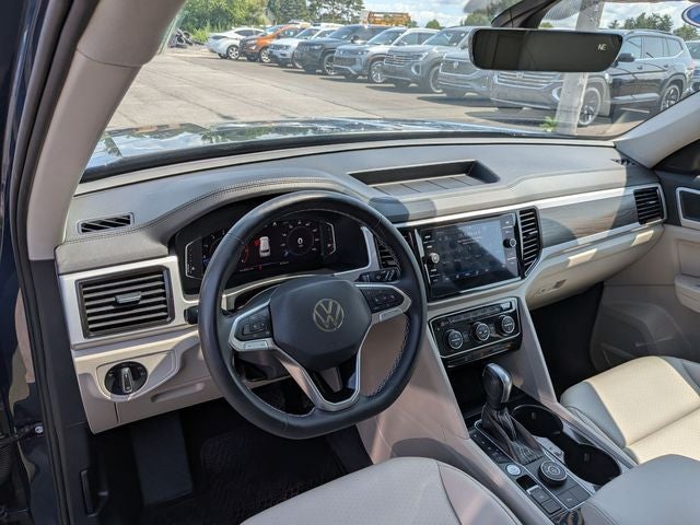 2022 Volkswagen Atlas 3.6L V6 SE w/Technology
