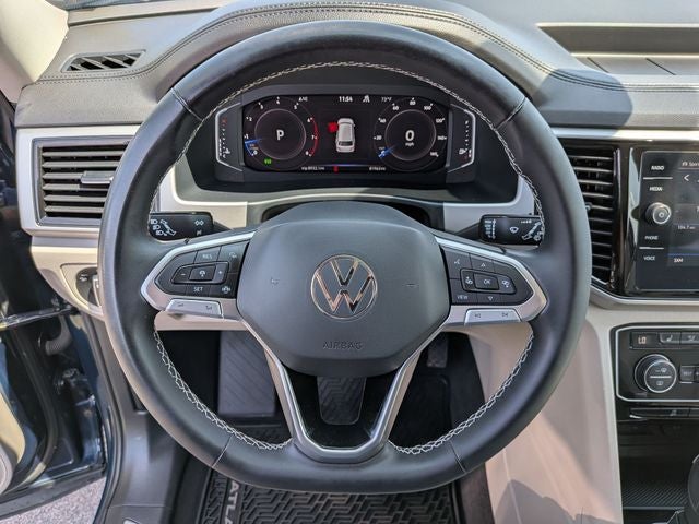 2022 Volkswagen Atlas 3.6L V6 SE w/Technology