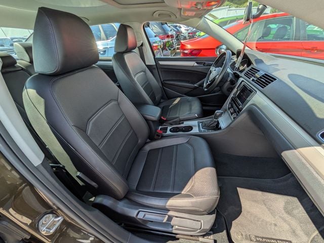 2019 Volkswagen Passat 2.0T Wolfsburg
