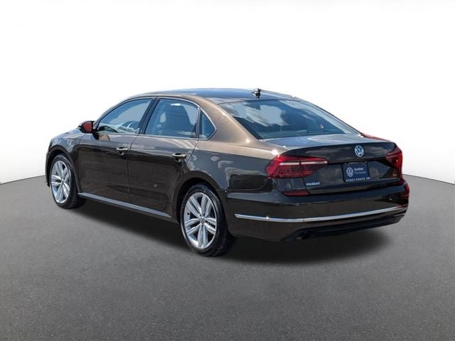 2019 Volkswagen Passat 2.0T Wolfsburg