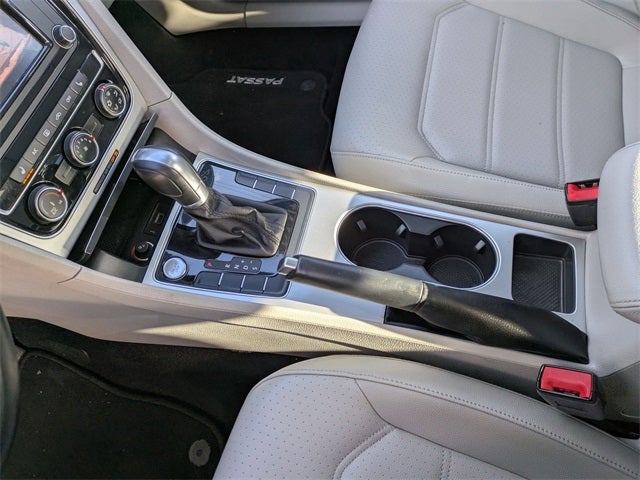 2019 Volkswagen Passat 2.0T Wolfsburg