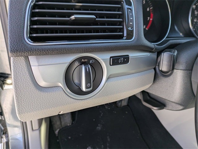 2019 Volkswagen Passat 2.0T Wolfsburg